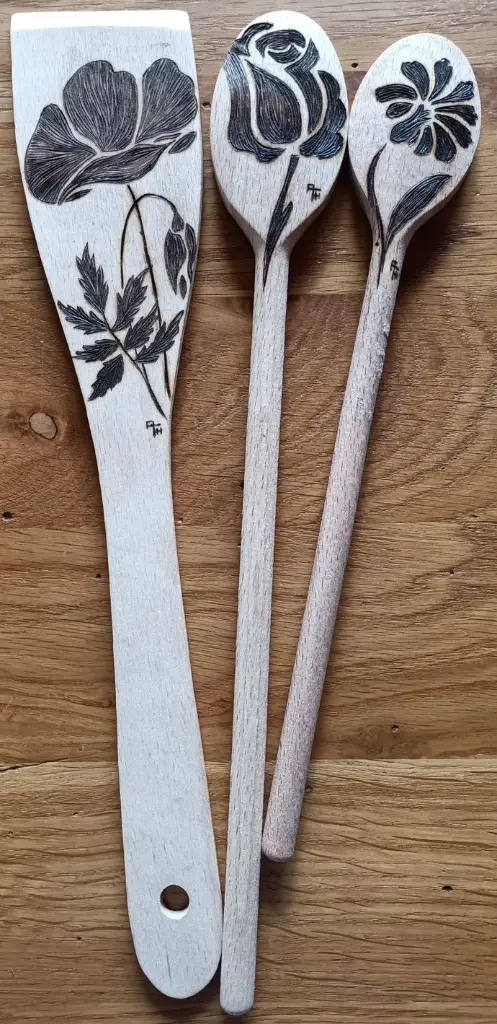 Lot de 3 cuillères.